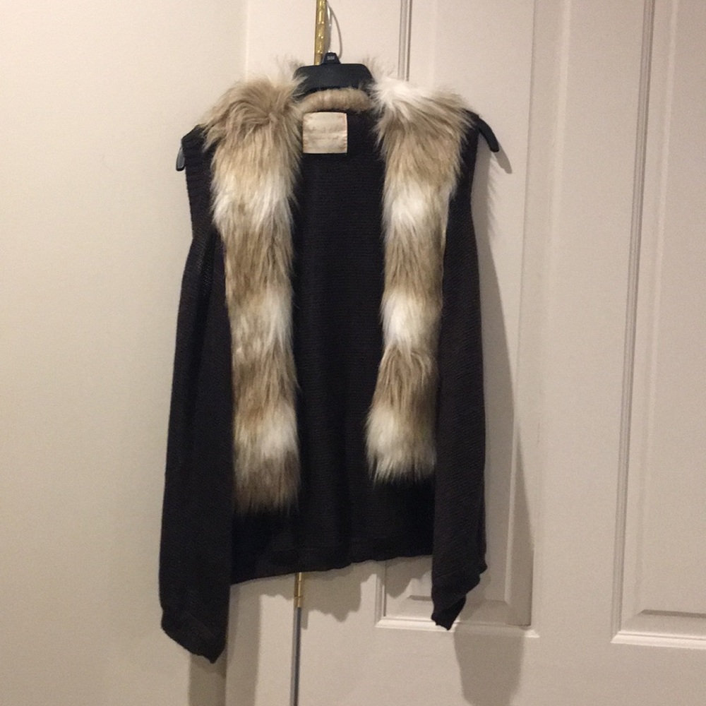 Brown Sweater Vest with Fur
